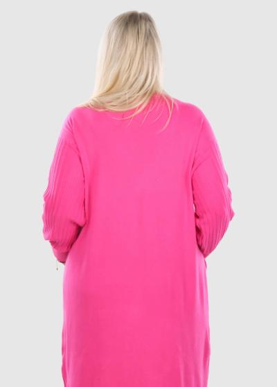Jenia Plus Size pink sweater dress - back