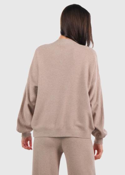 Laisha bēšs sieviešu kostīms - back