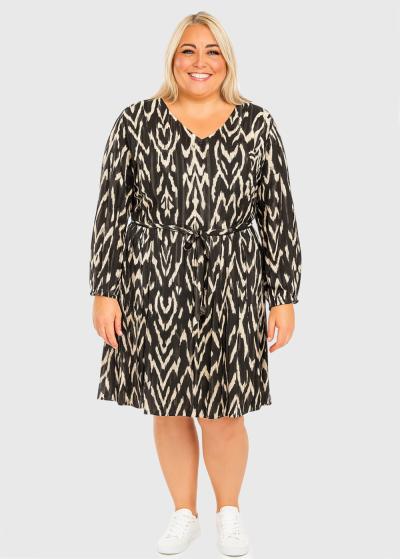 Thuy Plus Size short patterned dress  - back
