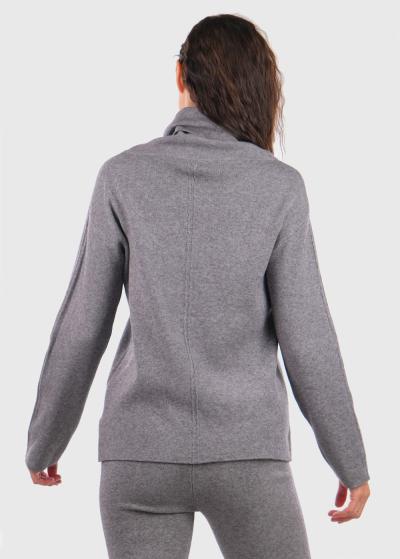 Katina серый однотонный костюм - back