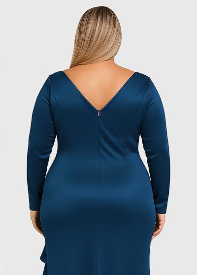 Gigi Plus Size long evening dress with slit - back