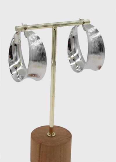 Lori silver-colored earrings - back