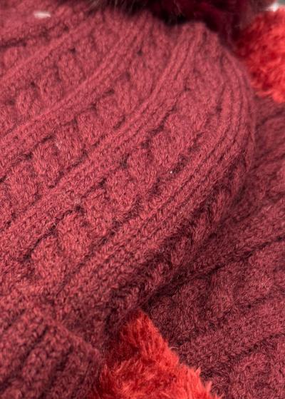 Heidi bordo braided knit scarf and hat - back