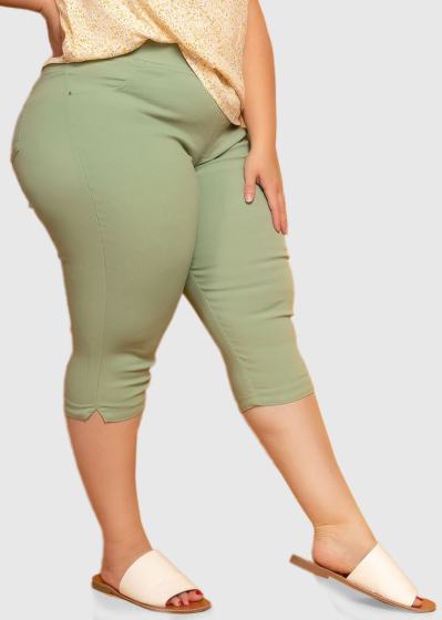 Ginevra Plus Size светло-зеленые укороченные брюки