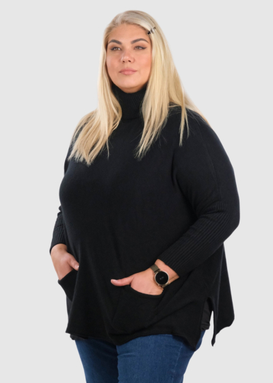 Jiyeon Plus Size black sweater with pockets
