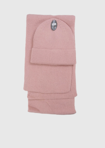 Kailas pink scarf and hat