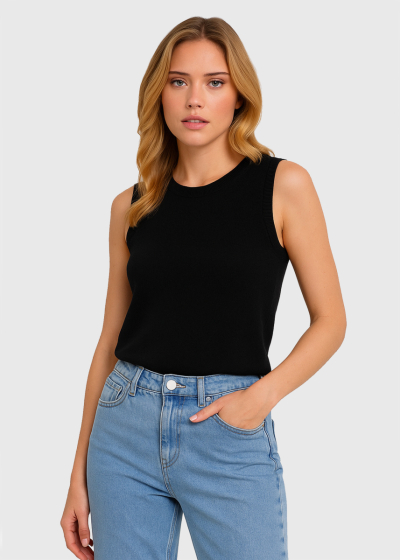 Tiana black top with round neck