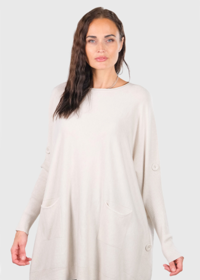 Ariana light beige sweater with pockets