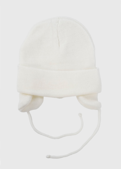 Susan белая шапка