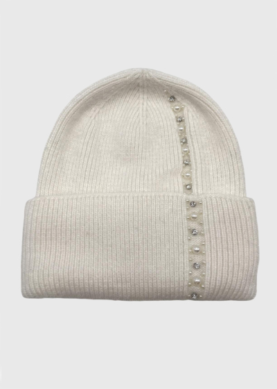 Katie white hat with pearls