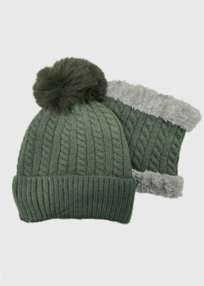 Heidi dark green braided knit scarf and hat