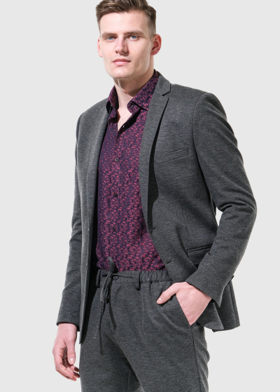 Nomas uzvalks - Slim Fit