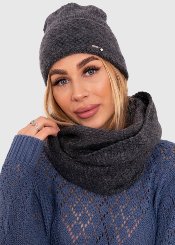 Caterina dark grey scarf and hat